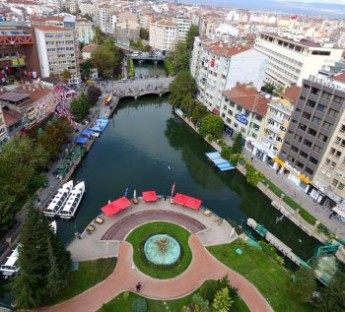 Eskişehir'de Nerede Yemek Yenir?